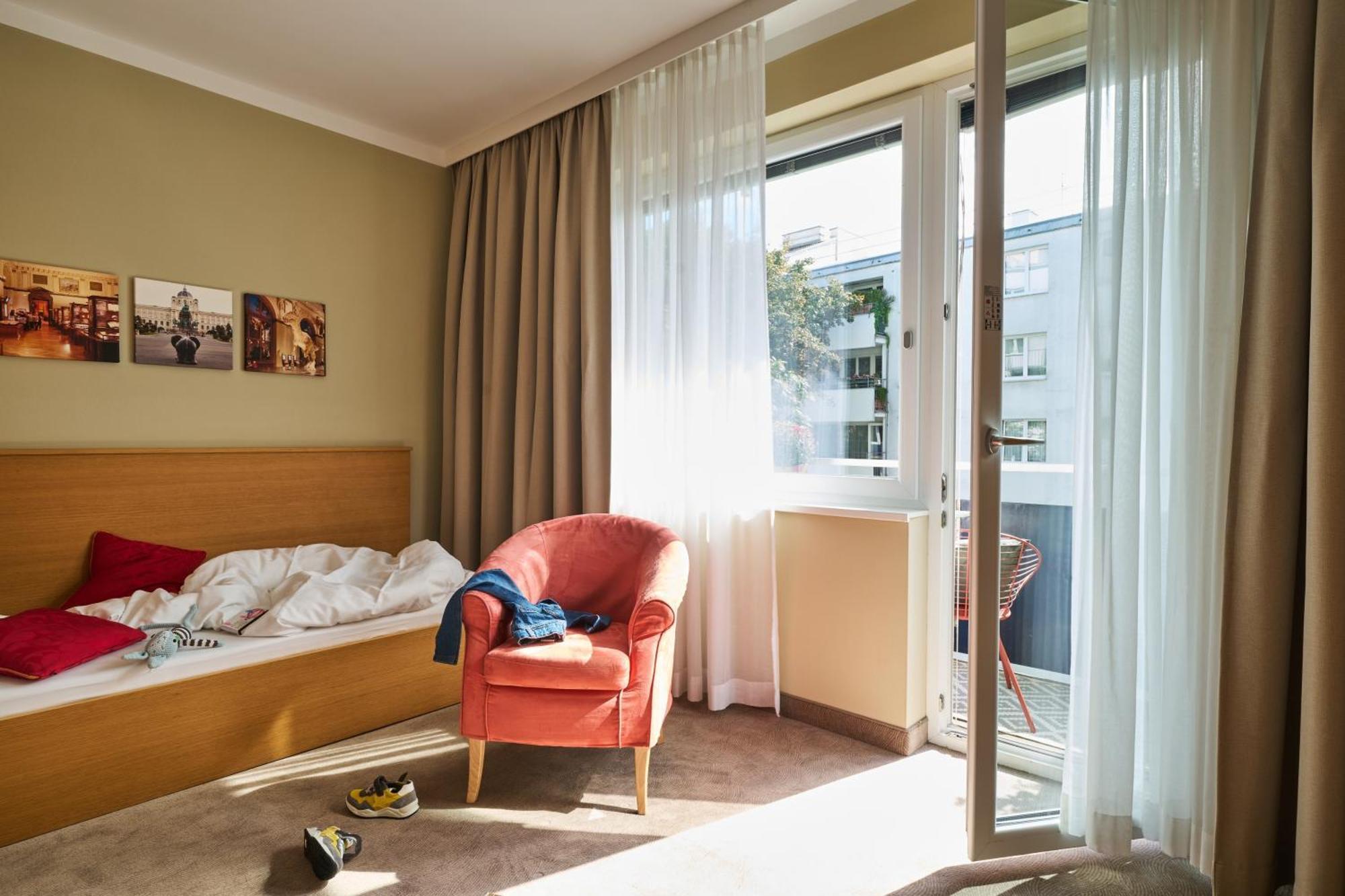 Hotel Henriette Stadthotel 4*