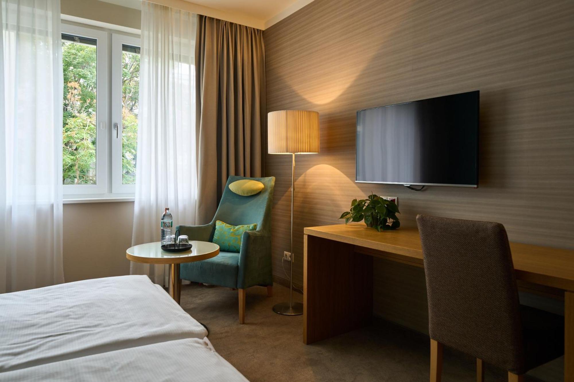 Henriette Stadthotel Hotel 4*
