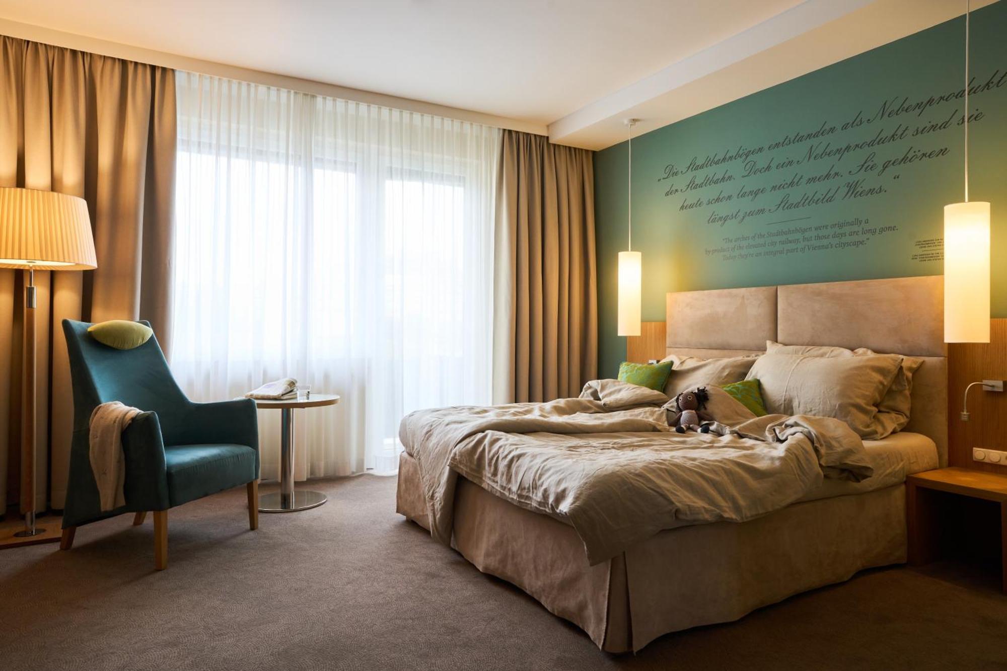 Hotel Henriette Stadthotel 4*